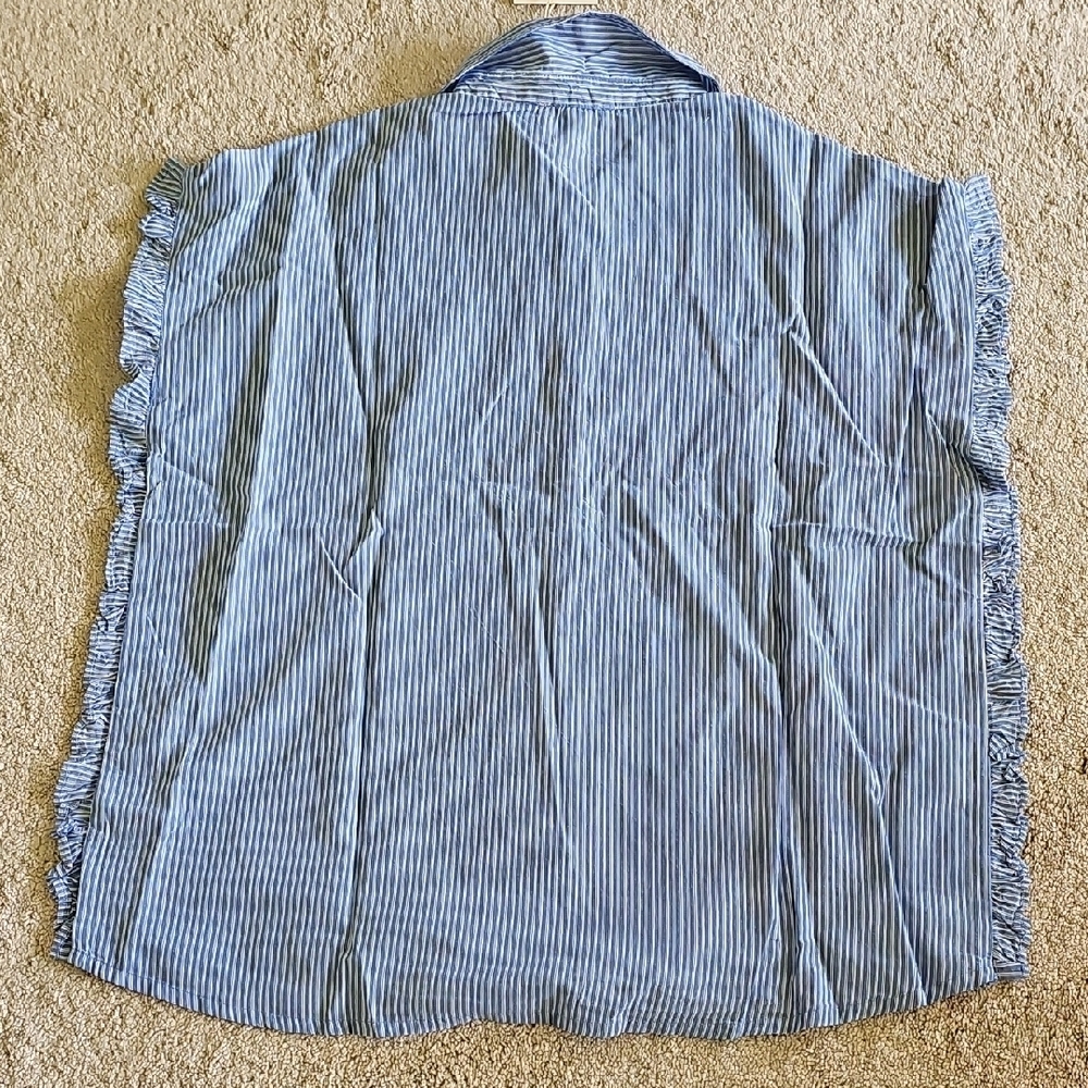 Beachlunchlounge Blue Pinstripe Button Down Shirt - Picture 4 of 8